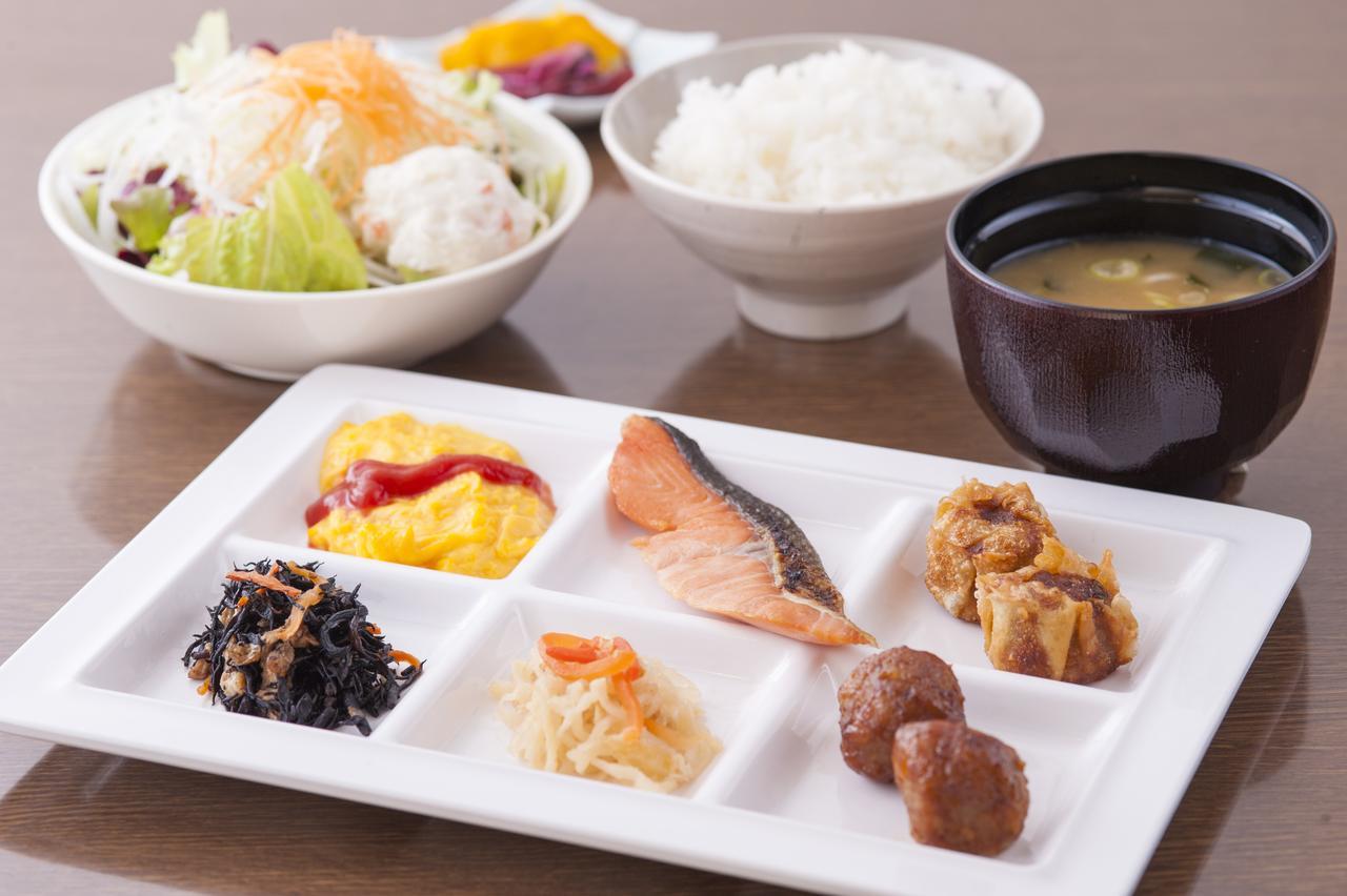 Hana Hotel Fukaya & Spa Bagian luar foto