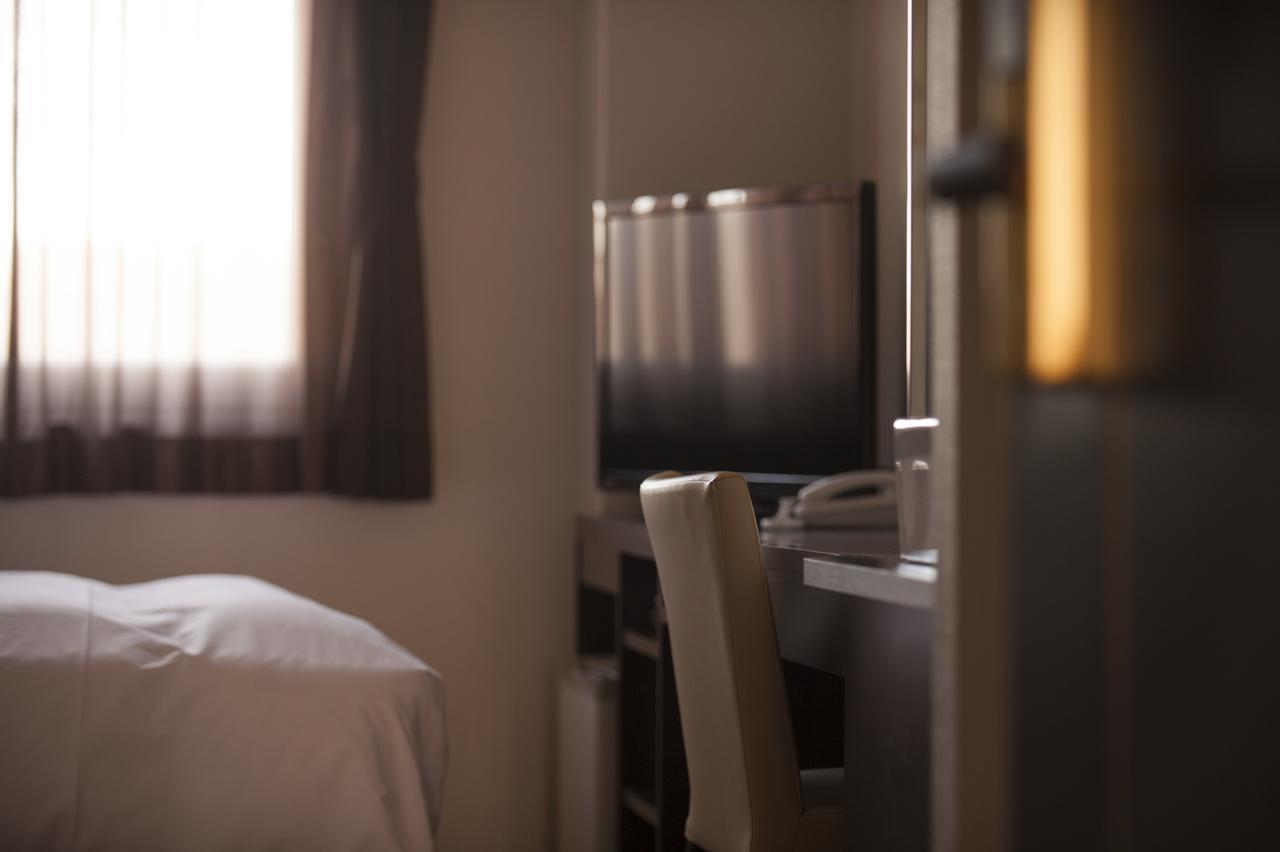 Hana Hotel Fukaya & Spa Bagian luar foto